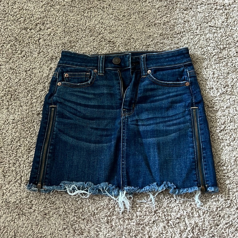 American Eagle jean skirt